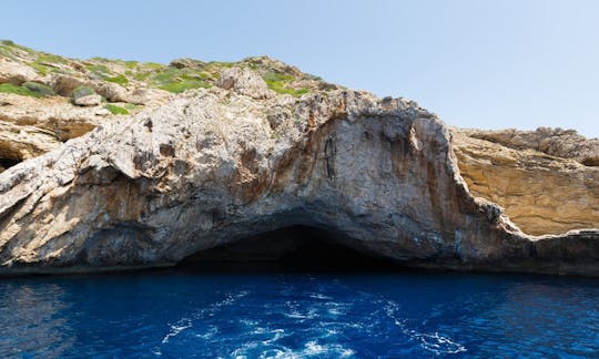 Excursion to Cabrera island by boat
